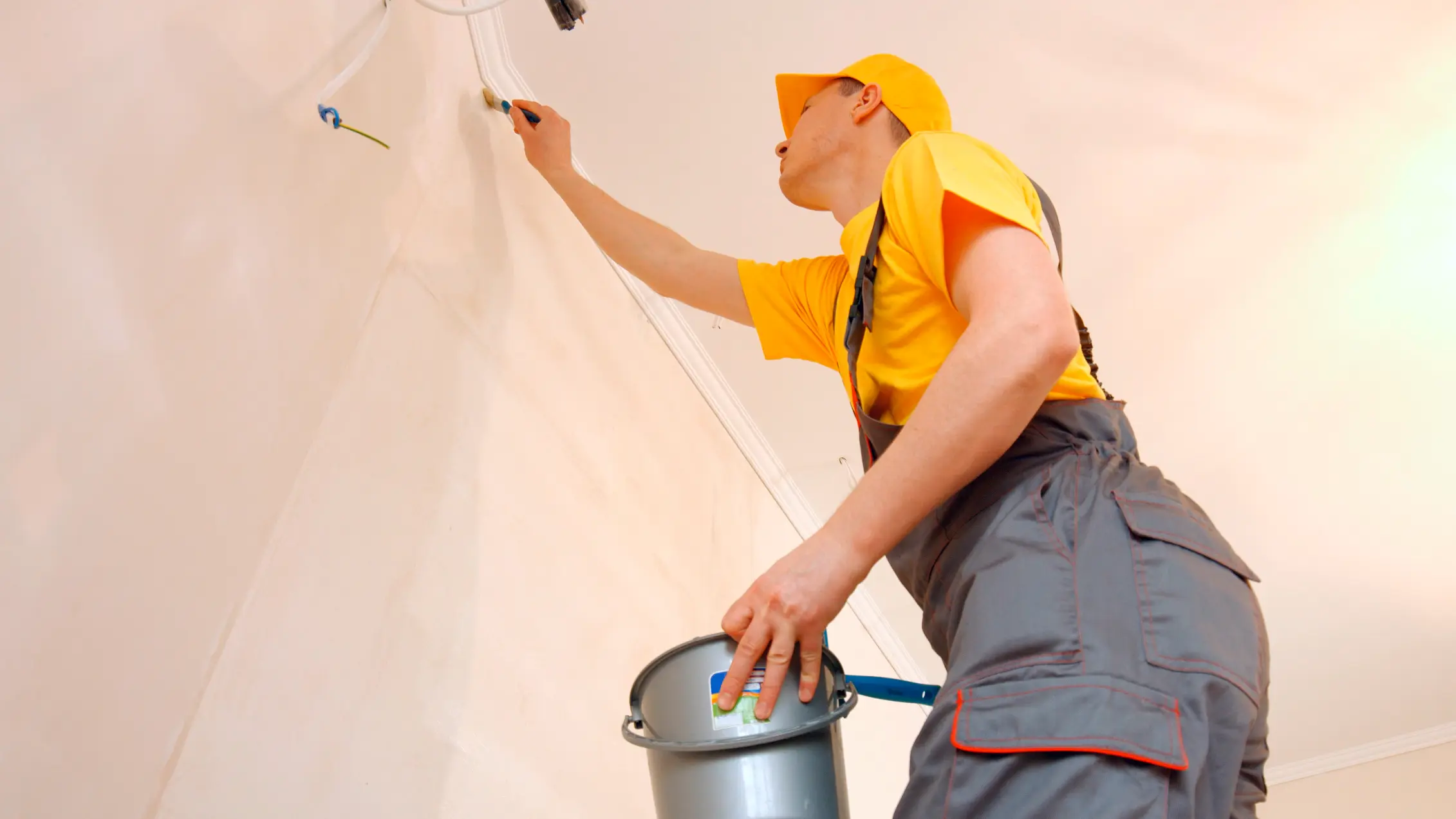 Read more about the article How to Find the Best Painting Services Near Me in Malaysia
